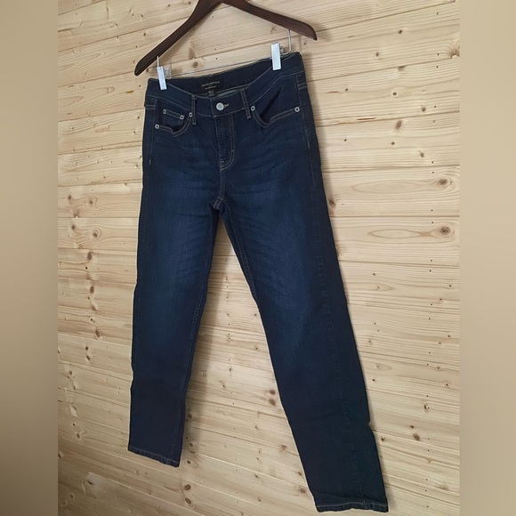 Banana Republic Factory Denim - BANANA REPUBLIC Girlfriend Jean | Color: Dark Wash | Size: 26/2